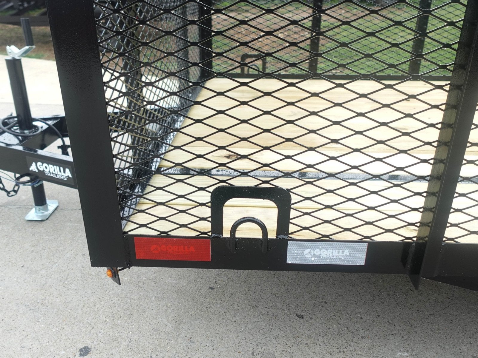 6.4x16 Dovetail Utility Trailer with Front Basket 2ft Mesh (2) 3500lb Axles - Image 4