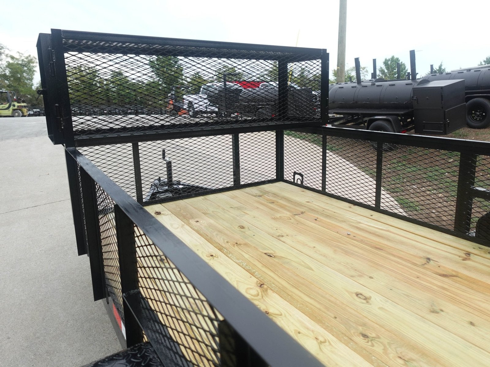 6.4x16 Dovetail Utility Trailer with Front Basket 2ft Mesh (2) 3500lb Axles - Image 9